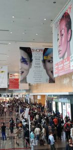 香港の化粧品見本市「コスモプロフアジア」
