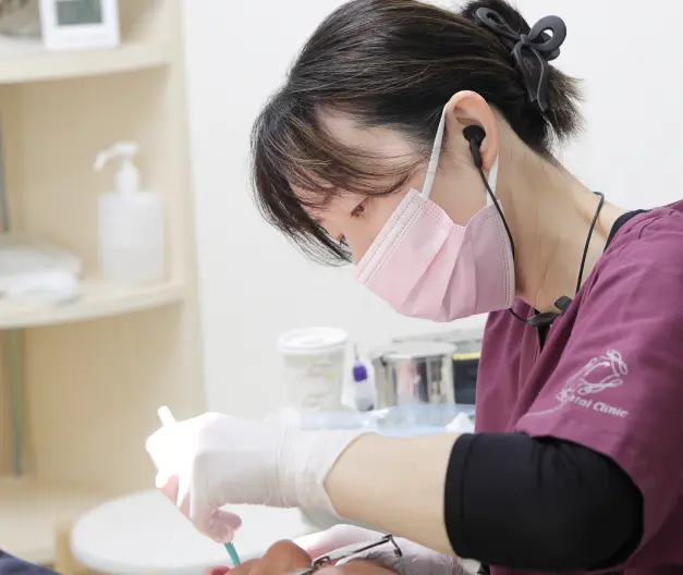 歯医者での歯周病予防のイメージ